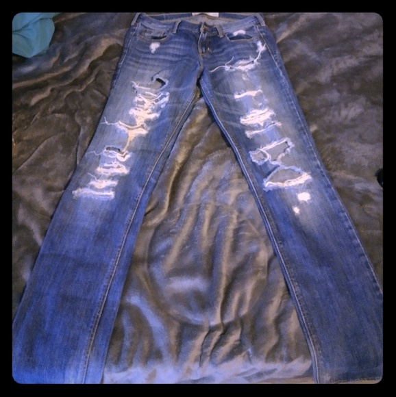 Hollister Denim - Hollister